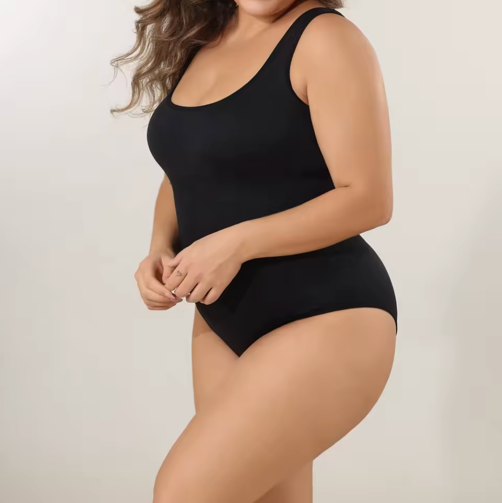 Seamless Medium-Control Bodysuit Shaper